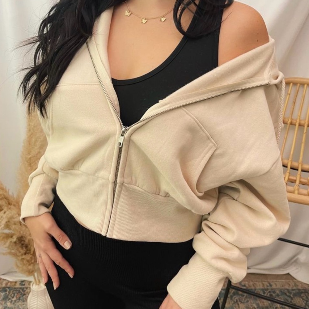 Cream Oversized Cropped Zip Up Hoodie Size Medium